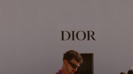 ¿Cuántas tiendas Dior hay alrededor del mundo?