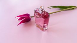 ¿Cómo hacer para que tu perfume dure todo el día?