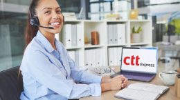 Como ponerse en contacto con CTT Express: Teléfono, Redes Sociales y Email