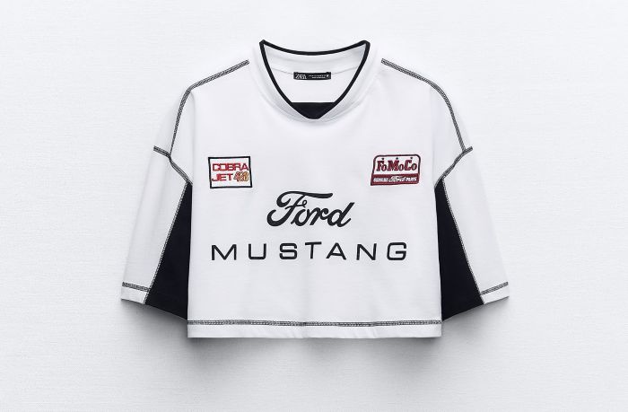 Camiseta Crop Ford Mustang Zara